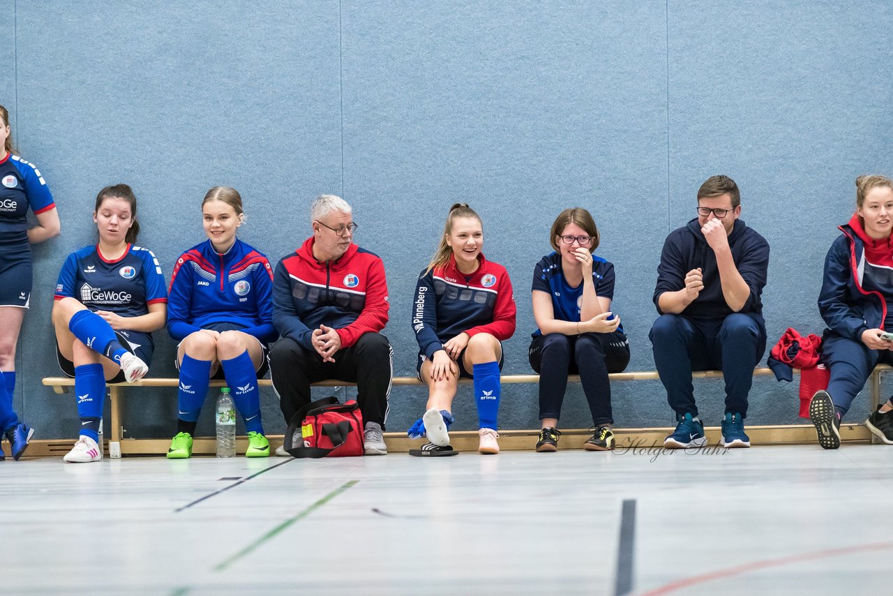 Bild 72 - F Loewinnen Hallen Cup